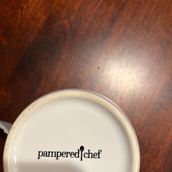 The pampered chef egg cooker - Picture 4 of 4